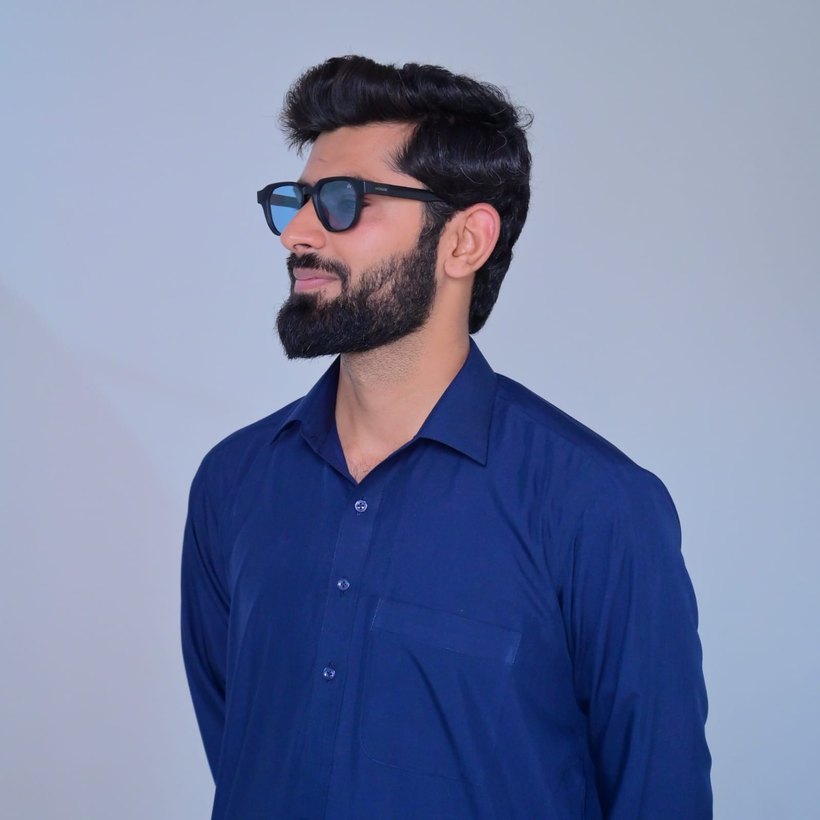 Ahtisham Ur Rehman, web developer in Sialkot
